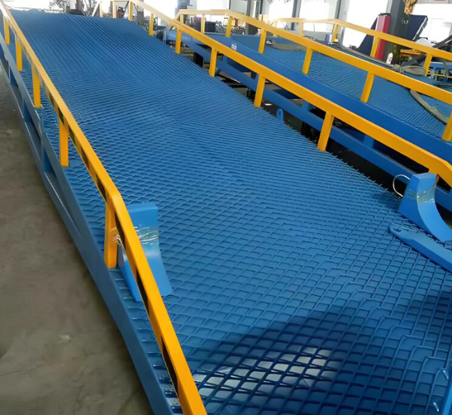 钟楼移动式液压登车桥